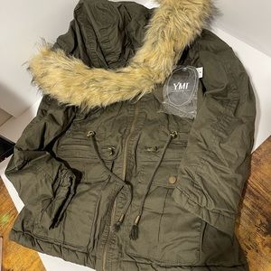 NEW YMI | OLIVE GREEN WARM UTILITY COAT WITH DETACHABLE FAUX FUR HOOD | SIZE S